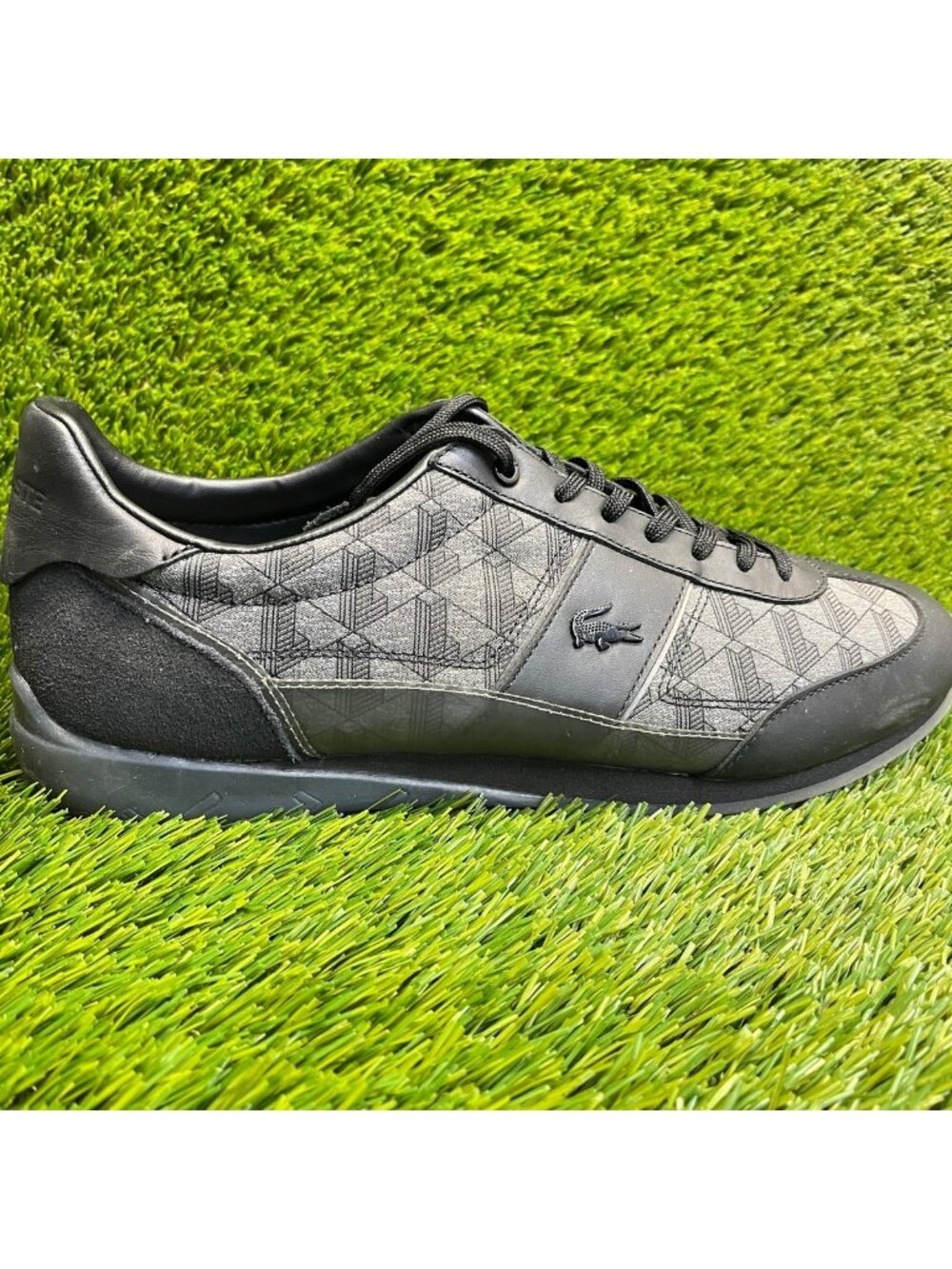 Lacoste Angular JQ 123 1 Mens Size 12 Black Gray Athletic Running Shoes Sneakers